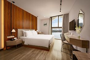 Haian Riverfront Hotel Da Nang