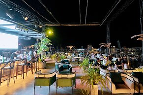 Haian Riverfront Hotel Da Nang