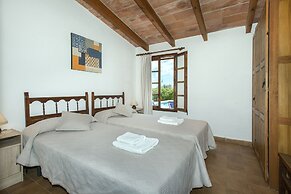 Family Villa Teo With Private Pool