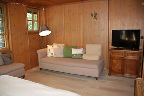 Villa Zollhaus Bed & Breakfast