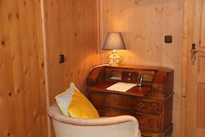 Villa Zollhaus Bed & Breakfast