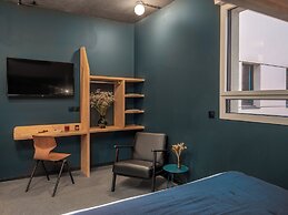 Eklo Bordeaux Centre Bastide