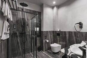 BRYK Hotel