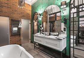 BRYK Hotel