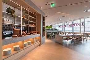 Crowne Plaza Utrecht - Central Station by IHG