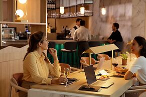 Crowne Plaza Utrecht - Central Station by IHG