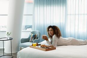 Crowne Plaza Utrecht - Central Station by IHG