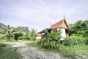 OYO 1062 Baanrai Kongjaroen