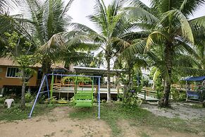 OYO 1062 Baanrai Kongjaroen