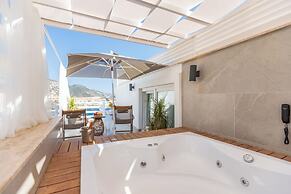 Kalkan Saray Suites - Adults Only