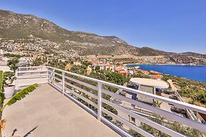 Kalkan Saray Suites - Adults Only