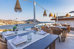 Kalkan Saray Suites - Adults Only