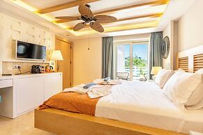 Kalkan Saray Suites - Adults Only
