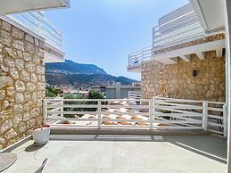 Kalkan Saray Suites - Adults Only