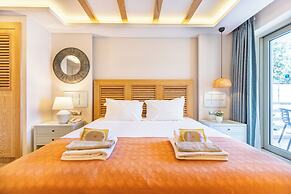 Kalkan Saray Suites - Adults Only