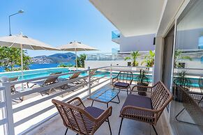Kalkan Saray Suites - Adults Only