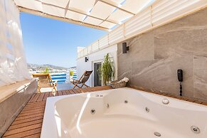 Kalkan Saray Suites - Adults Only
