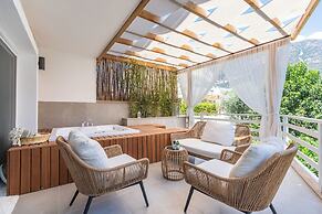 Kalkan Saray Suites - Adults Only