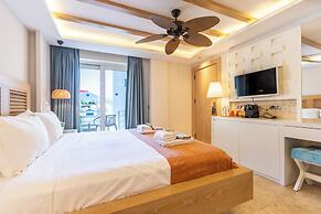 Kalkan Saray Suites - Adults Only