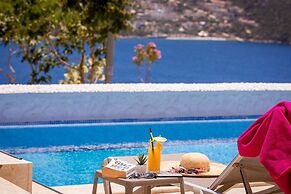Kalkan Saray Suites - Adults Only