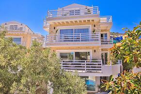 Kalkan Saray Suites - Adults Only