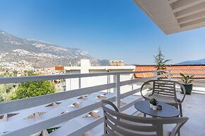 Kalkan Saray Suites - Adults Only