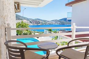 Kalkan Saray Suites - Adults Only