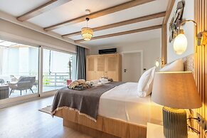 Kalkan Saray Suites - Adults Only