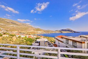 Kalkan Saray Suites - Adults Only