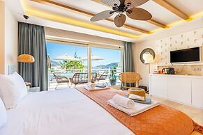 Kalkan Saray Suites - Adults Only