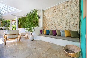 Kalkan Saray Suites - Adults Only