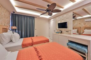 Kalkan Saray Suites - Adults Only