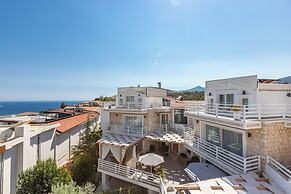 Kalkan Saray Suites - Adults Only