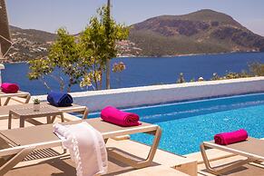 Kalkan Saray Suites - Adults Only