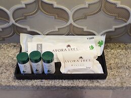 Hotel Avora Tree By Rivido