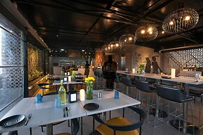 Hotel Avora Tree By Rivido