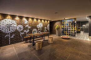 Hotel Avora Tree By Rivido