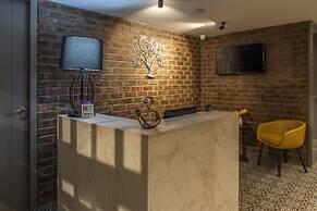 Hotel Avora Tree By Rivido