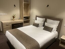 Fly Inn Madagascar Hotel