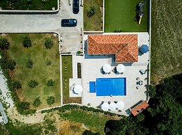 Villa Doline