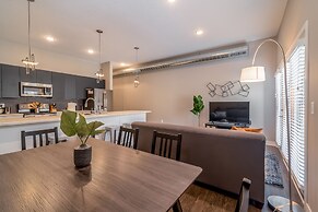 Kasa Downtown Des Moines