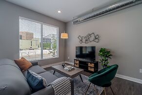 Kasa Downtown Des Moines