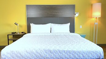 Tru By Hilton Baltimore Harbor East, MD