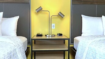 Tru By Hilton Baltimore Harbor East, MD