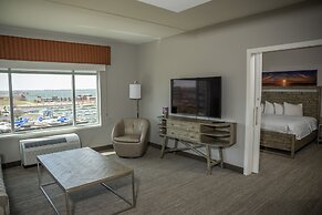 Hampton Inn & Suites Erie Bayfront