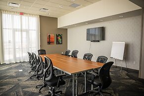 Hampton Inn & Suites Erie Bayfront