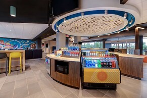 Tru by Hilton Grantville, PA