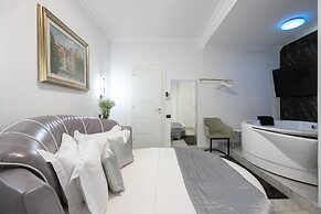 Gregorio VII Luxury Suites San Damaso
