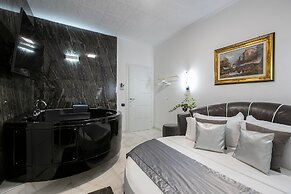 Gregorio VII Luxury Suites San Damaso