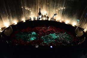 Gregorio VII Luxury Suites San Damaso